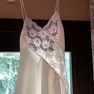 Vintage Victoria’s Secret long maxi ivory lingerie slip dress, size small